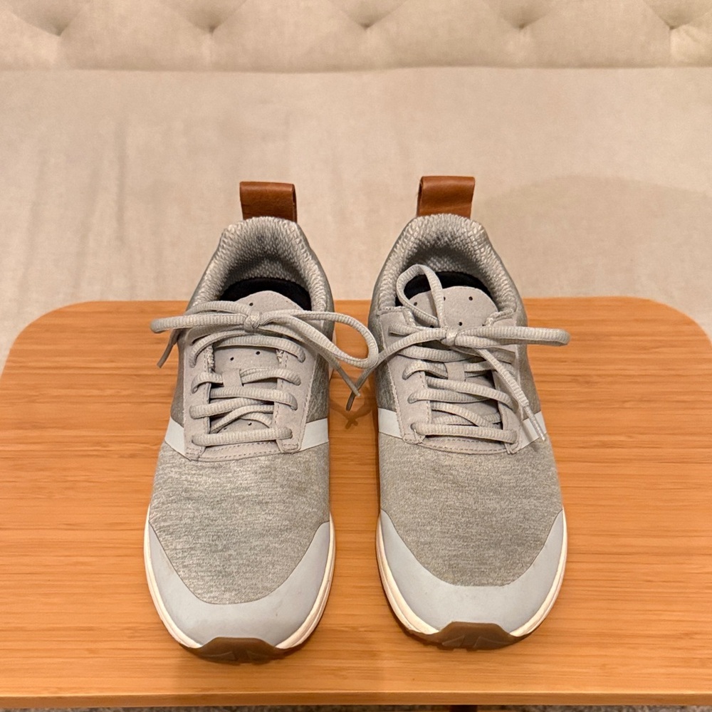 Stylish Gray Women's York Athletic Shoes